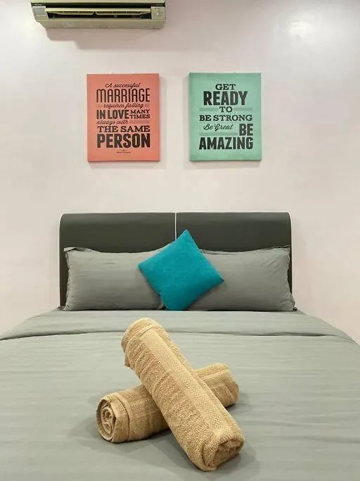 Modern Cozy House 4Room10Pax @Near Sunway Carnival Perai Malesia
